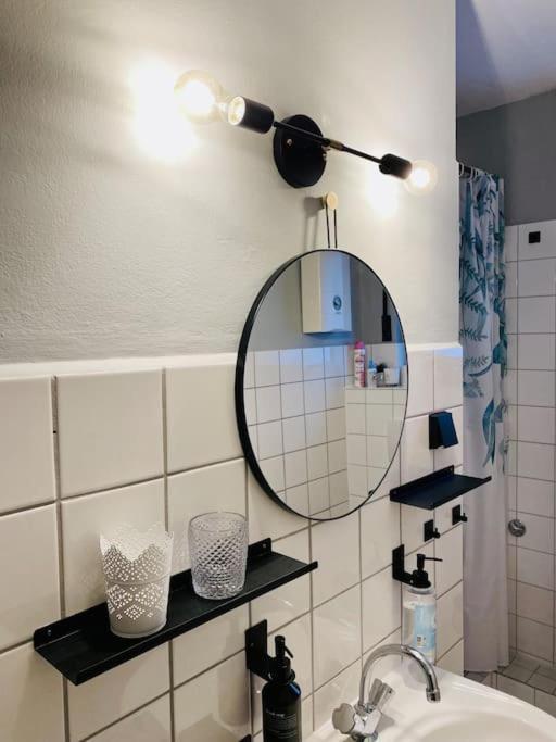 Buer City Apartment Mit Balkon غيلسنكيرشن المظهر الخارجي الصورة
